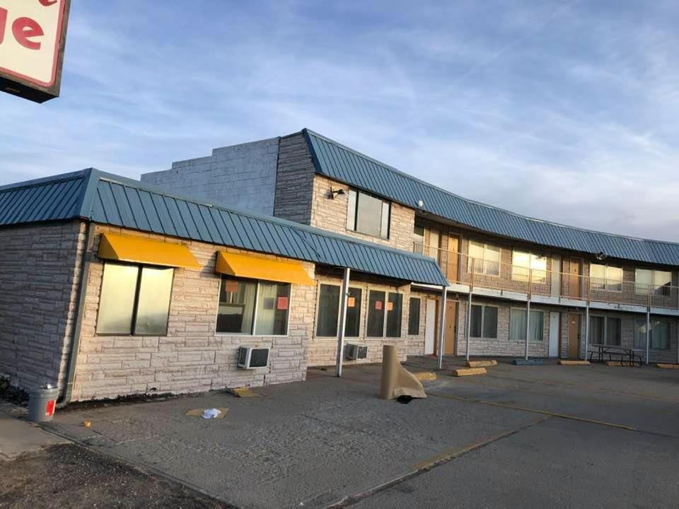 Travelors Lodge Motel & Rv Park Us-287&Us-96 Eads Екстер'єр фото